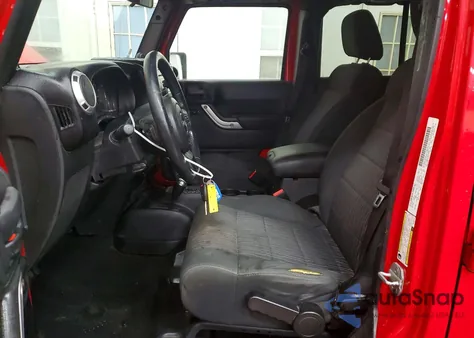 2011 Jeep Wrangler Unlimited Sahara z USA, uszkodzony, nr VIN 1J4BA5H12BL520079